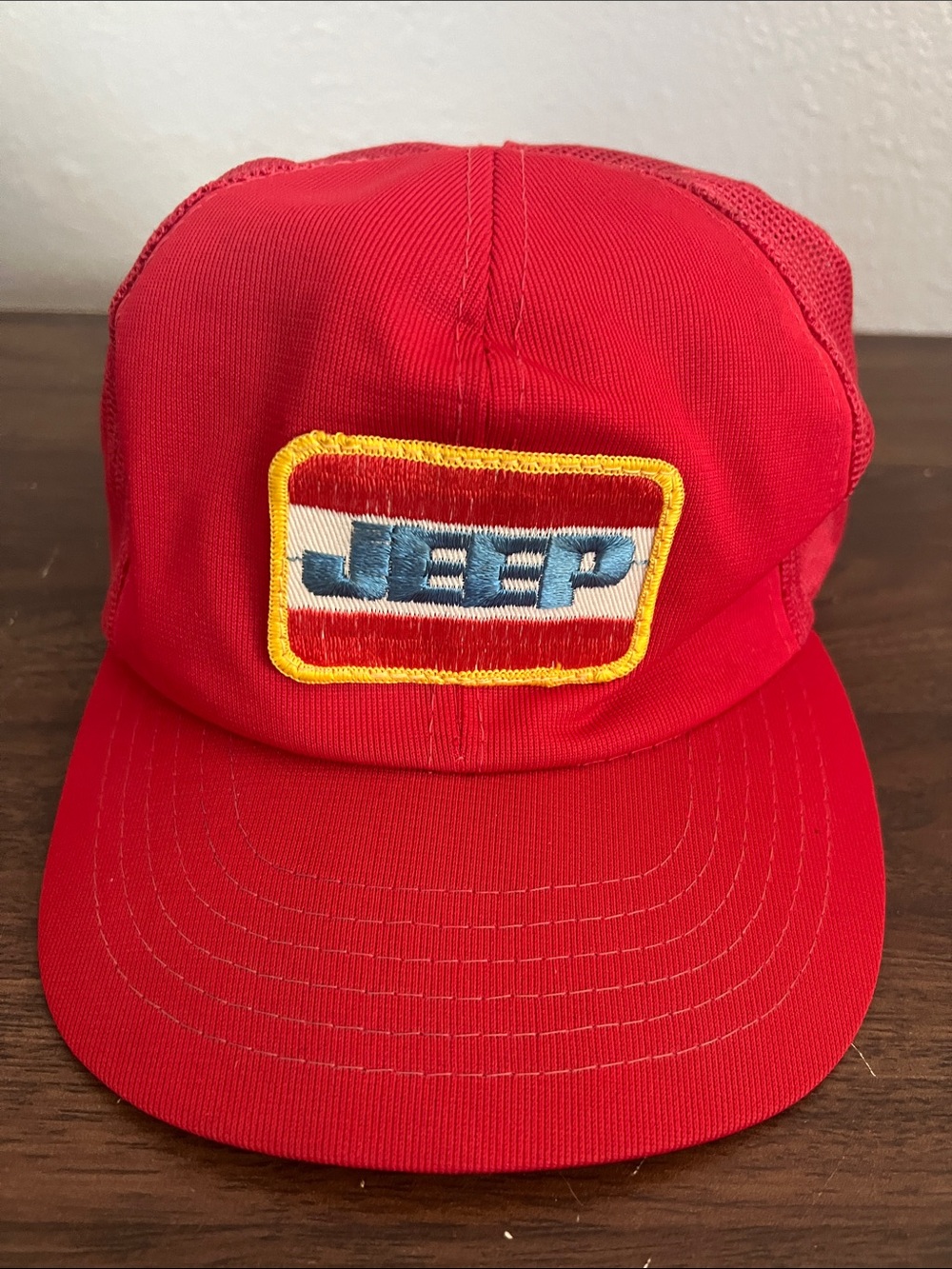 Vintage Jeep Red Mesh Hot with Snapback